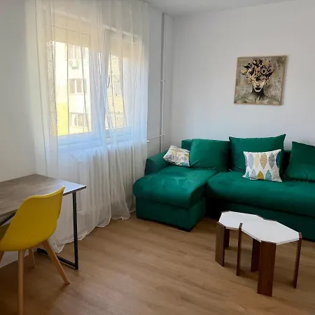 One Bedroom In Complexul Studentesc